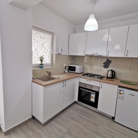 Otopeni Comfort Apartaments Esterno foto