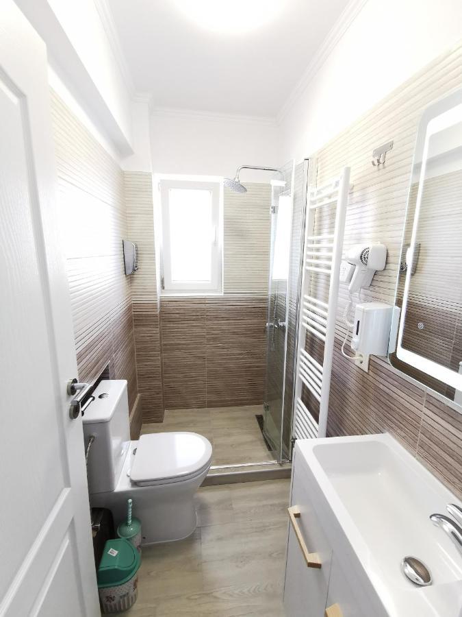 Otopeni Comfort Apartaments Esterno foto